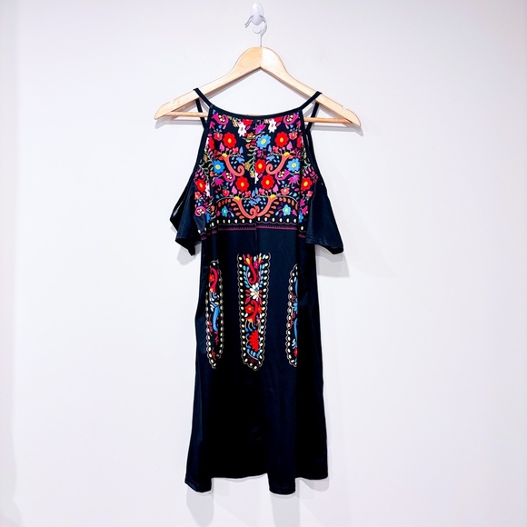 Black floral cover-up dress - Picture 6 of 6